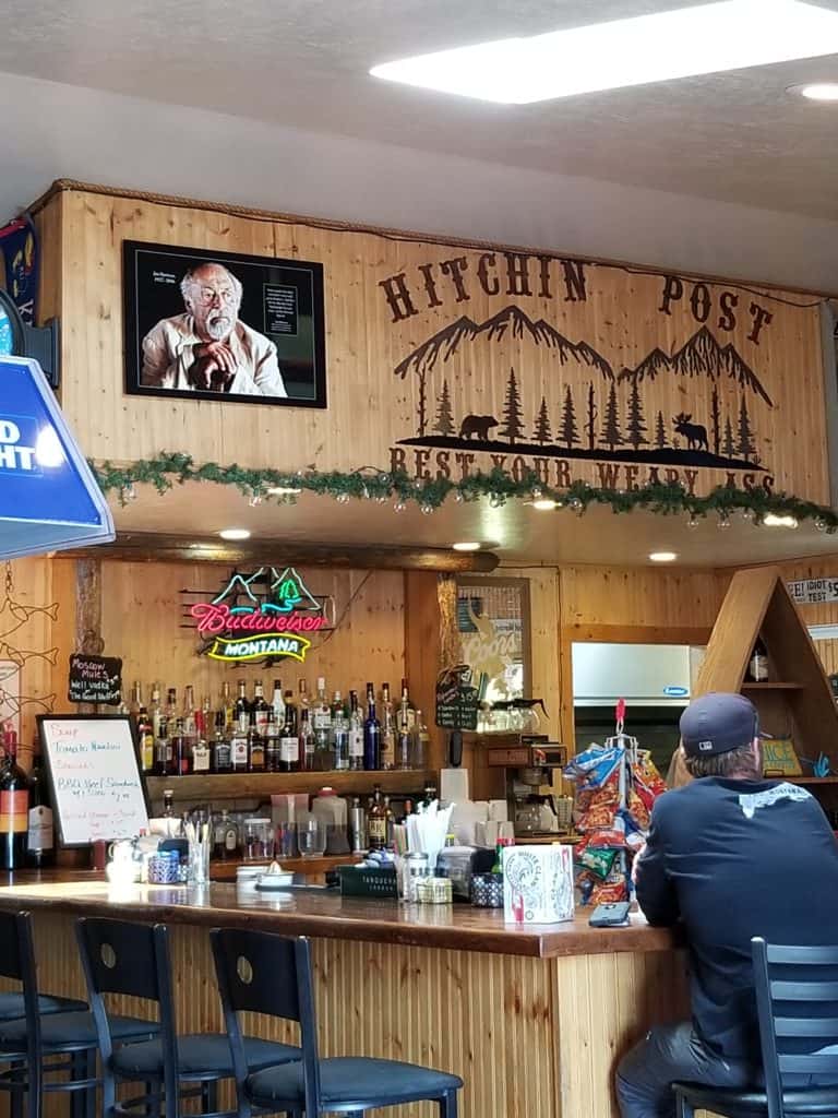 Hitchin' Post in Melrose Montana - www.johnkreft.com