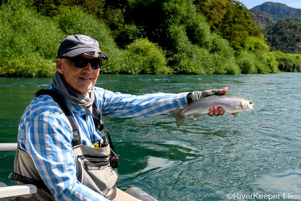 Holding Rainbow on Rio Futaleufú | www.johnkreft.com