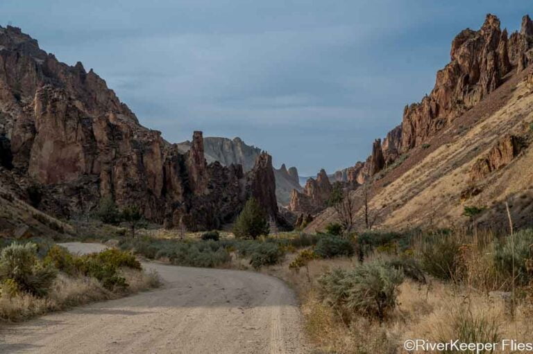 Leslie Gulch Road thru Rocks | www.johnkreft.com