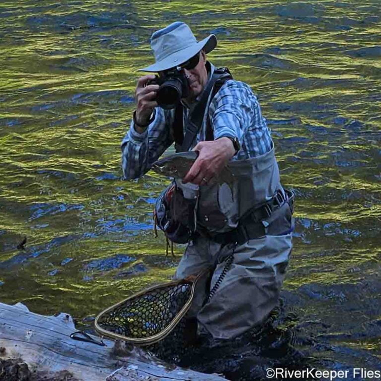 Taking Pictures on the River | www.johnkreft.com