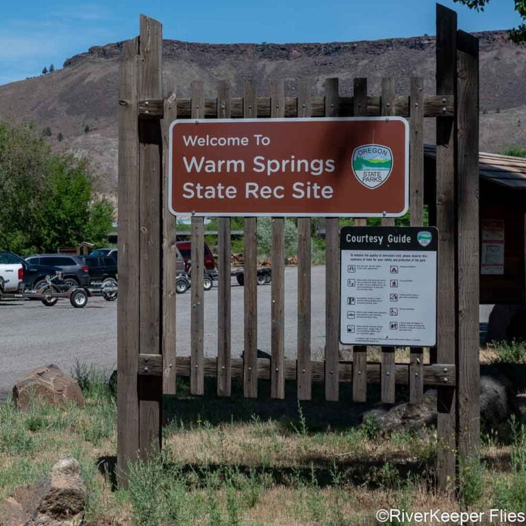 Floating the Deschutes River from Warm Springs to Trout Creek